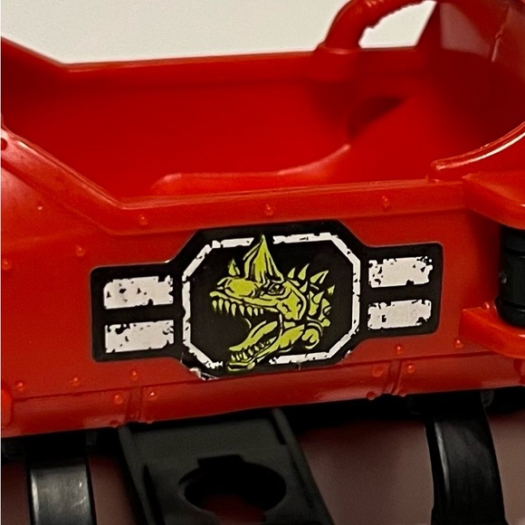 Jurassic World Rescue Helicopter amd Action figure - Picture 10 of 13